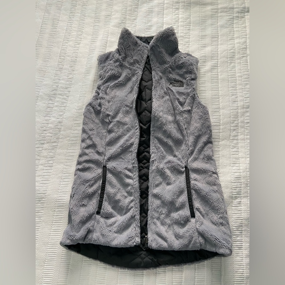 The North Face Women’s Reversible Quilted Vest Fur Lined